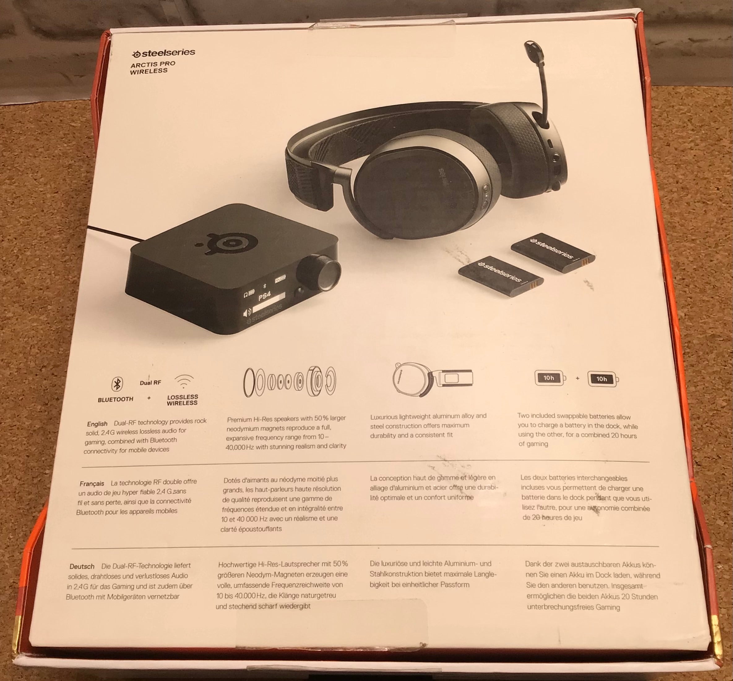 SteelSeries Arctis Pro Wireless Gaming Headset **FOR PARTS/NOT WORKING** (7899823079662)